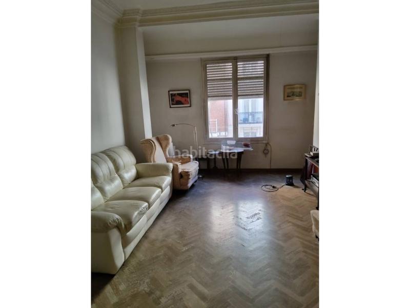 Foto 91b3df8b-7f27-4269-a653-0692b020bb7c. Etagenwohnung in La Roqueta Valencia