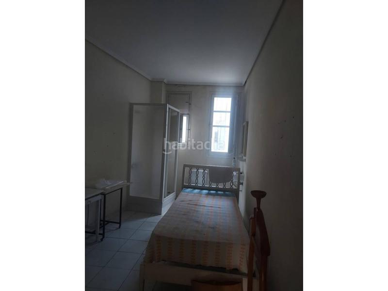 Foto db8d629c-2431-47b5-baaf-d67b0178701e. Etagenwohnung in La Roqueta Valencia