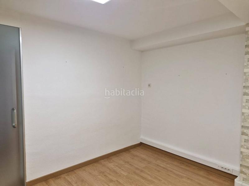 Foto c813ebf9-9251-4b52-8bbd-2a5612b3314b. Location bureau dans El Pla del Remei Valencia