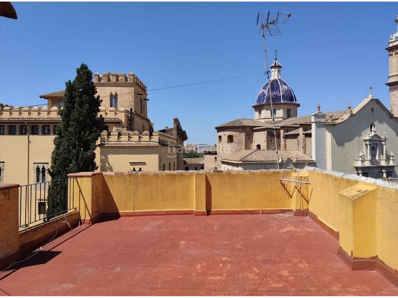 Foto 0598b764-47f3-44e4-b5bc-b668f7174ab9. Pis a El Castell Burjassot