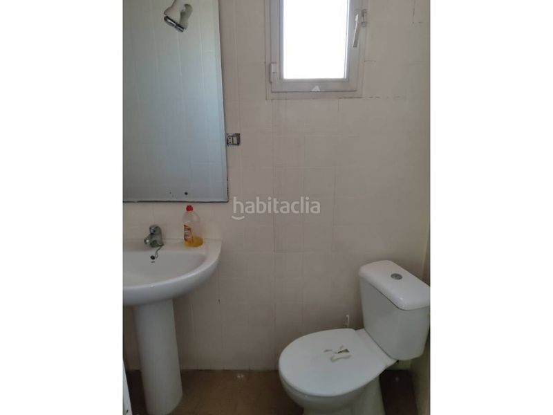Foto 7ef085e5-581e-44bd-a92a-ad77ce53b115. Pis a El Castell Burjassot