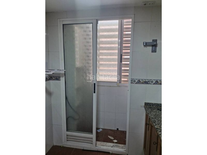 Foto d372da29-3796-46b0-bc5f-be94ee8d2d5d. Flat with heating parking in Centro Ciudad Manises