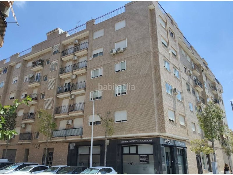 Foto faeb4fee-b4d0-4fa5-85e6-ccbf8cedfb91. Pis amb calefacció aparcament a Centro Ciudad Manises