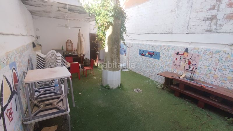 Foto e36a37f9-f452-42bc-a62d-a2b91d6e0ef5. Edifici a Calella