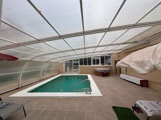 Country house in Monòver. Campo con piscina climatizada en monóvar alicante