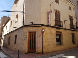 Gebäude  Carlos tortosa. Edificio para reformar y convertir en una o varias viviendas
