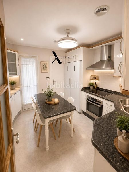 Foto c03c0e9a-3d0d-4b69-83c0-c0d672595a87. Flat with parking in Sutullena Lorca