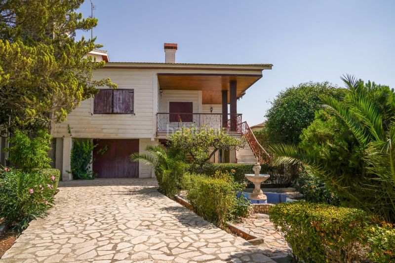 Foto c5c33e8c-a5d3-4ae5-9d42-87c0ea16da3e. Chalet avec parking dans Campillo Lorca