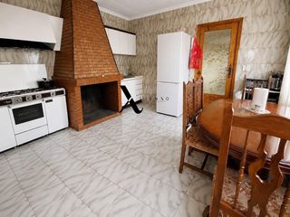 Casa a Zarcilla de Ramos. Amplia casa con terraza y 4 habitaciones en la parroquia