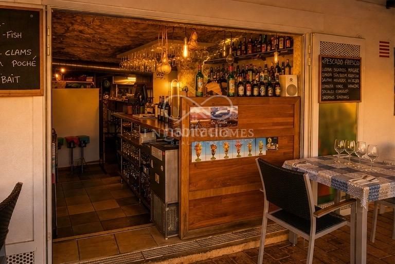 Foto 61dd521a-dd0d-4706-81ca-4b9d601cf759. Local comercial a Es Castell Es Castell