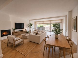 Lloguer Casa adossada  Avenida de francisco guerrero. Luminoso y amplio adosado de 3 habitaciones con jardín, terraza,