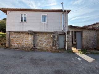 Country house in Bande. Casa tradicional gallega en bande (quintá)