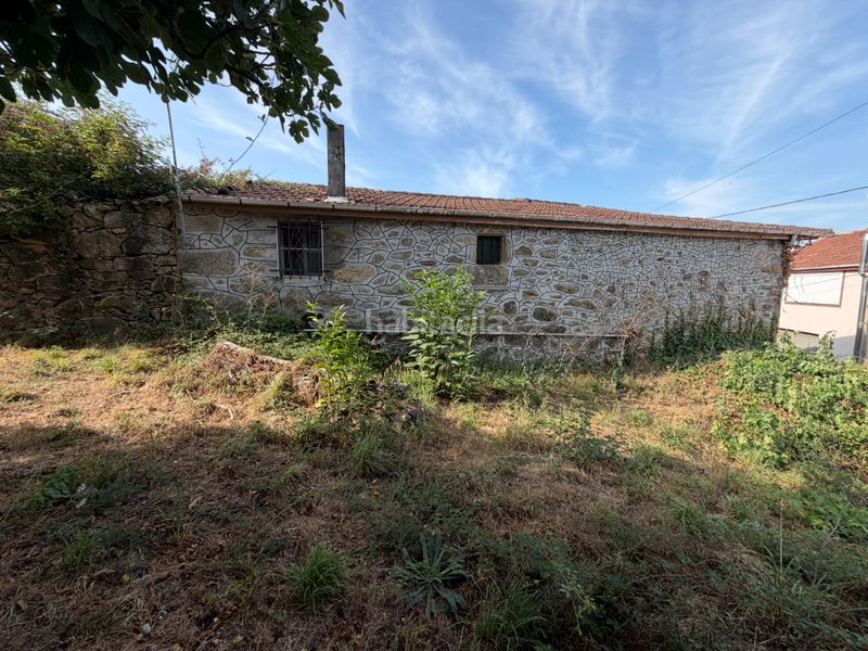 Foto f86ee764-b93b-4694-b974-076352b32c46. Masia a Bande