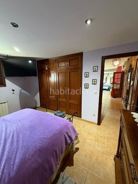 Foto def11b92-fbf5-49d3-a4b9-3ed35f03bc2c. Casa amb xemeneia calefacció a Esgos