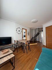Lloguer Dúplex a Universidad. Duplex moderno y luminoso en av. de buenos aires