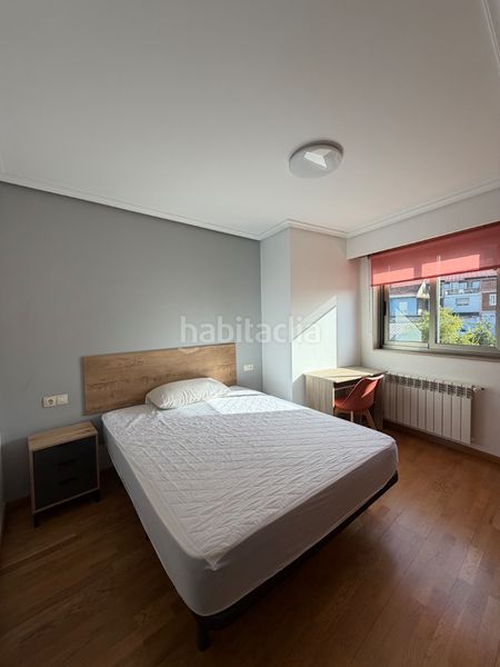 Foto 3d19b51e-bf22-4600-ba57-a3b2a9493ed2. Location duplex avec chauffage dans Universidad Ourense
