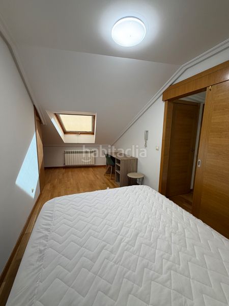 Foto 7841c813-fcac-4eb6-bc9a-4e09000394d0. Location duplex avec chauffage dans Universidad Ourense