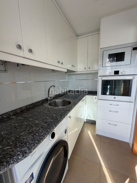 Foto e3d3a36a-ab03-4824-82f5-bd29a38bb03f. Location duplex avec chauffage dans Universidad Ourense