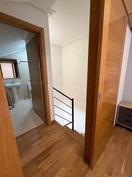 Foto ff595fe6-8321-432b-87de-1f9eae22c113. Location duplex avec chauffage dans Universidad Ourense