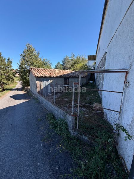 Foto 19966168-ad2c-4eb3-82b5-10b6cdad9363. Casa amb xemeneia aparcament a Montederramo