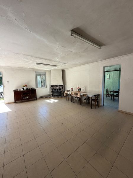 Foto 68d5e9d1-62d5-40ae-8579-c33d16dfec5d. Casa amb xemeneia aparcament a Montederramo