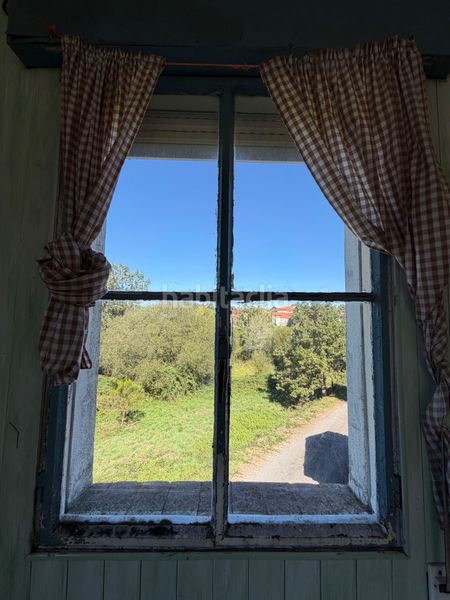 Foto cc1a139a-3b25-4ea3-8b62-fba2e1f1e86b. Casa amb xemeneia aparcament a Montederramo