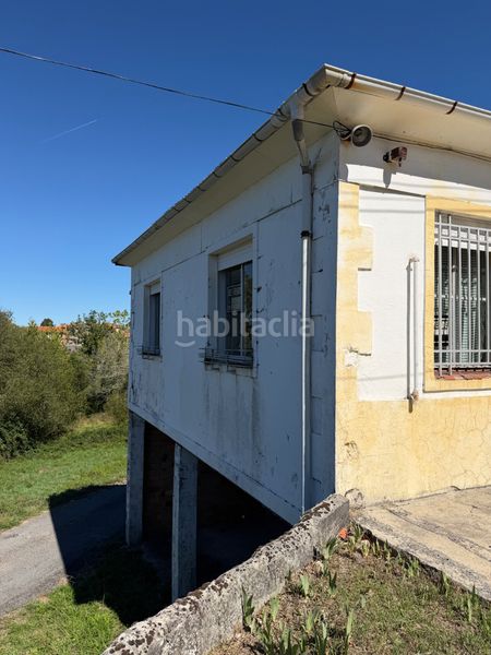 Foto d22233e5-9e3c-4060-8a61-aaa3f9fe616b. Casa amb xemeneia aparcament a Montederramo