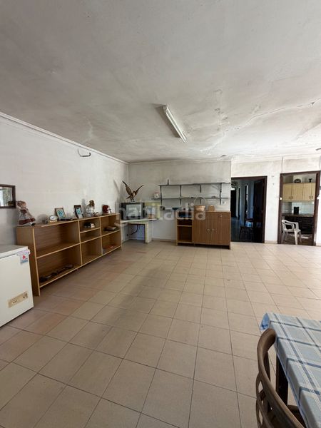 Foto fcba3aee-fdb7-4c27-b7a9-d6020fbdc686. Casa amb xemeneia aparcament a Montederramo