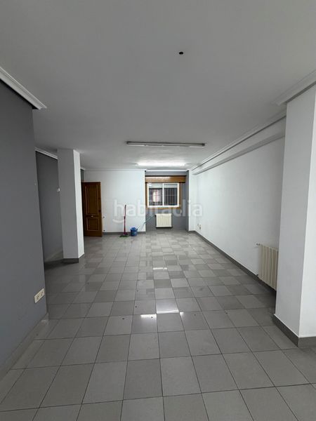 Foto 86f72df4-6c63-4c4d-a1c4-bdced6dabb30. Miete büro mit heizung in Centro Ourense