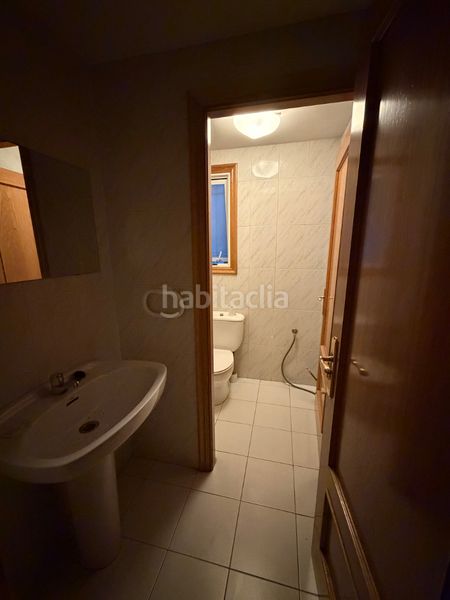 Foto ab3bc0a3-85fe-4755-8481-383ba969b222. Miete büro mit heizung in Centro Ourense