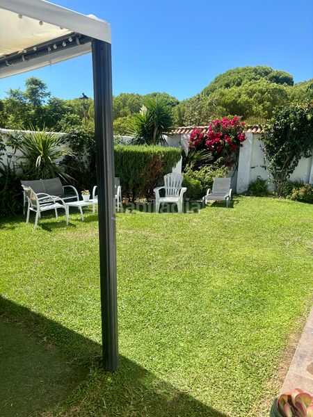 Foto f6821a2e-eadc-467d-a67d-48133f86f2dd. Chalet mit parking in El Águila Puerto de Santa María (El)