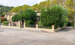Maison à Sant Llorenç de la Muga. Casa con encanto junto al río en sant llorenç de la muga  ideal