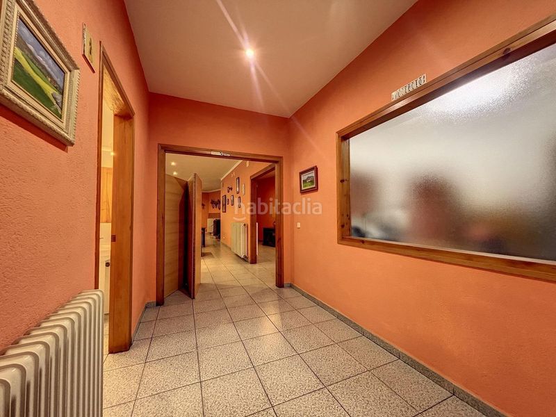 Foto 6ff0f5f4-f8cf-40cc-8bbf-cc0aefc1791d. Edifici a Setcases