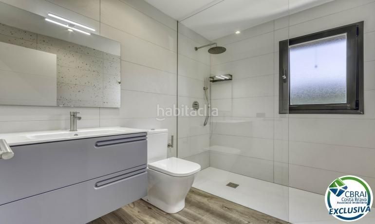 Foto 1baf534e-d4f2-473c-922d-b76589cc6449. Casa amb aparcament piscina a Cistella