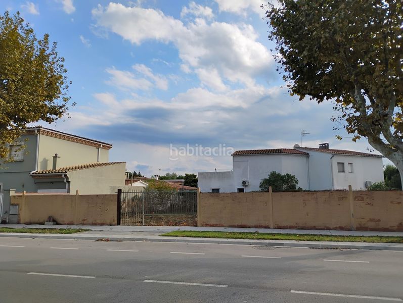 Foto 5cbb0910-34c0-4778-9285-93338ace358b. Finca rústica a Montgrí Empuriabrava