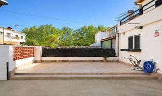 Apartament  Puigmal d' 5. Tu próximo proyecto en empuriabrava casa con jardín y gran poten
