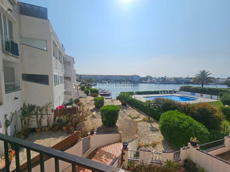 Foto 9dede5f7-c41b-4118-815e-7846c7a2879f. Apartament amb calefacció aparcament a Sant Maurici Empuriabrava