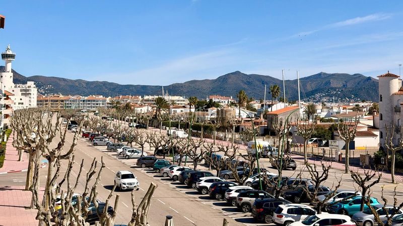 Foto c2b374c7-8dc6-4454-9518-c49e603a3bc3. Apartament amb calefacció a Moxó - Sant Mori Empuriabrava
