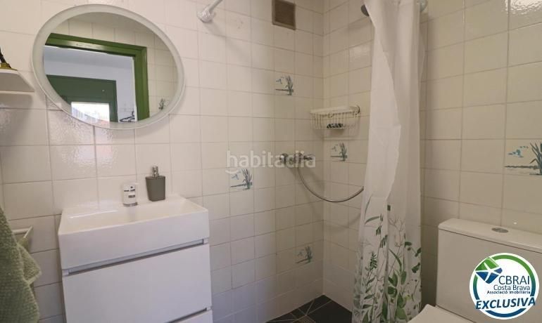 Foto 19e8d0c5-3412-4d6e-8677-9565675636e9. Casa adossada a Sant Maurici Empuriabrava