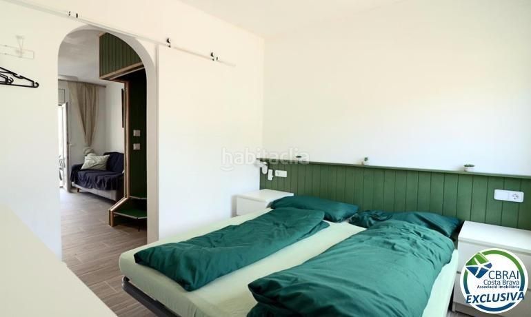 Foto b8099e5a-b0ff-48b9-8d53-8d70017e8b76. Casa adossada a Sant Maurici Empuriabrava