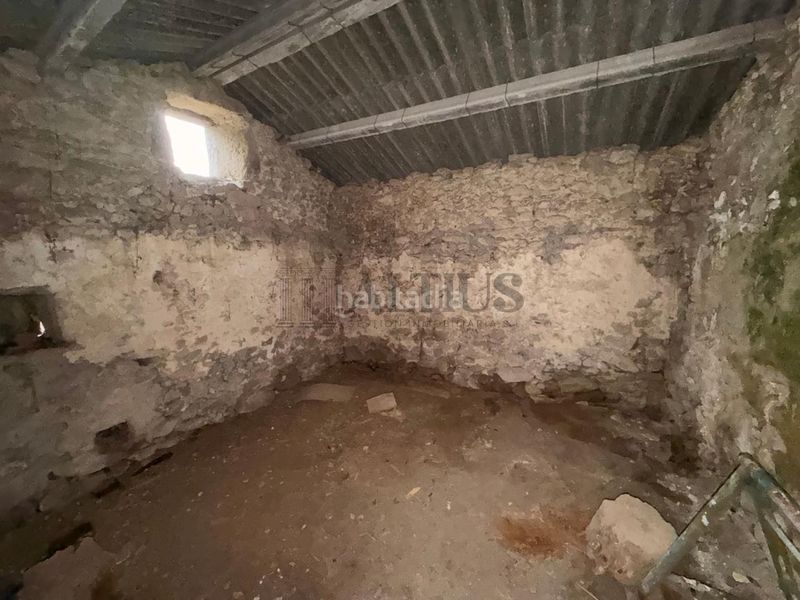 Foto fcfcfac3-e932-48a4-bc88-8fa2cb01314d. Casa en Noia