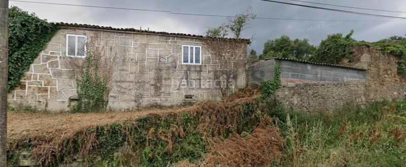 Foto 572748fd-72c2-49e9-8e55-0b44992df62d. Casa amb calefacció a Silleda
