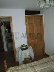 House in CALLE CASTRO, A CALDERERIA