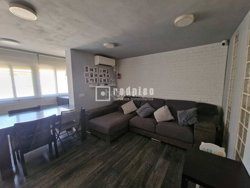Foto 4ccab751-90e7-4382-8c02-cf38d9864c2c. Flat with heating in Arcos Madrid