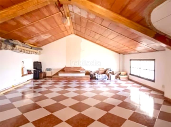 Foto 5a0a9141-f222-48e0-85dd-58a20cfdc9dd. Casa a Úbeda