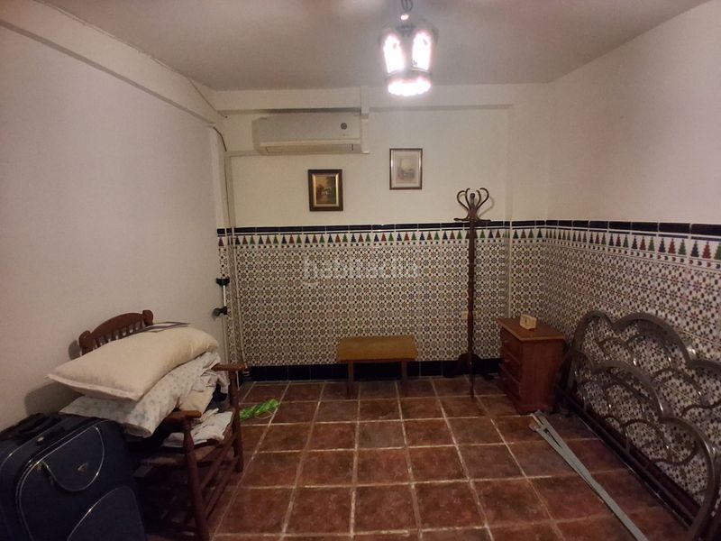 Foto 8f9fc960-55b2-4396-afeb-6ac8e11e1451. Casa a Torreperogil