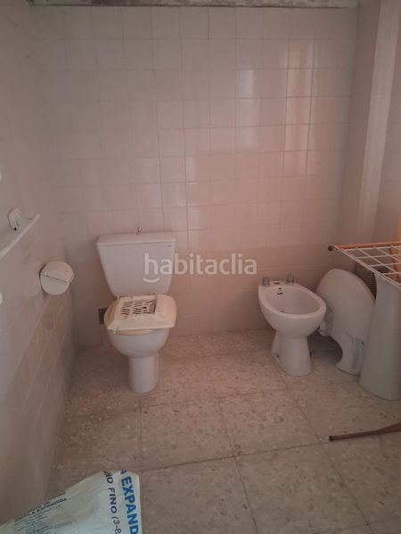 Foto d46221fd-83d3-40fc-962f-eeb59fa6257c. Casa in Úbeda