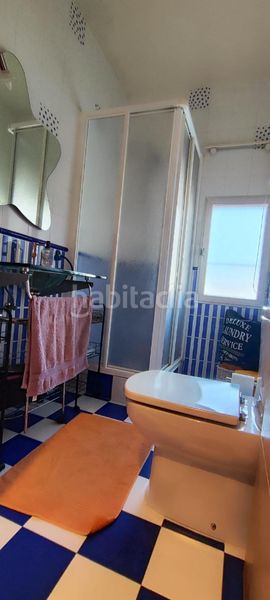 Foto 533c87a6-d2fb-4382-bd6f-fd13a786cb62. Chalet avec cheminée chauffage parking piscine dans Baeza
