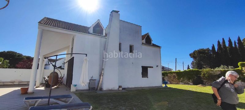 Foto 9d1082a0-ae95-47b6-8eb8-02114ff8343e. Chalet avec cheminée chauffage parking piscine dans Baeza
