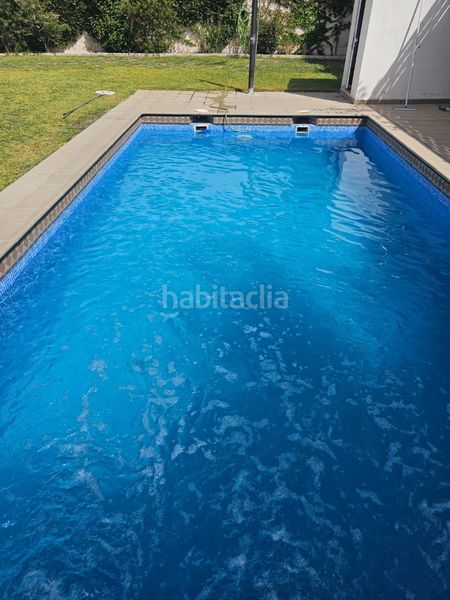 Foto c36709f0-9a41-4576-9622-8c7750a5ddf0. Chalet avec cheminée chauffage parking piscine dans Baeza